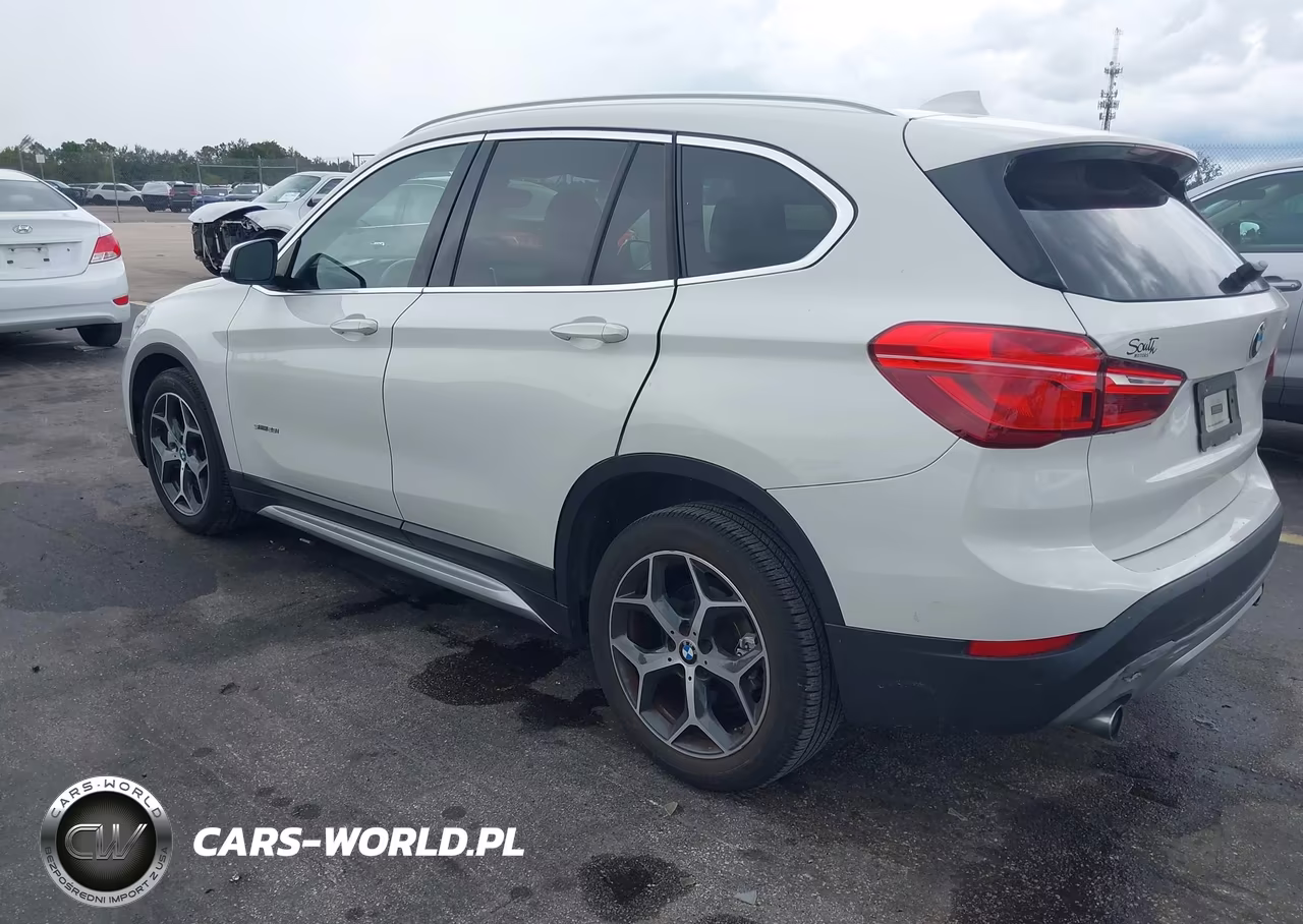 2017 BMW X1 Sdrive28I VIN:WBXHU7C33HP924640 - 3
