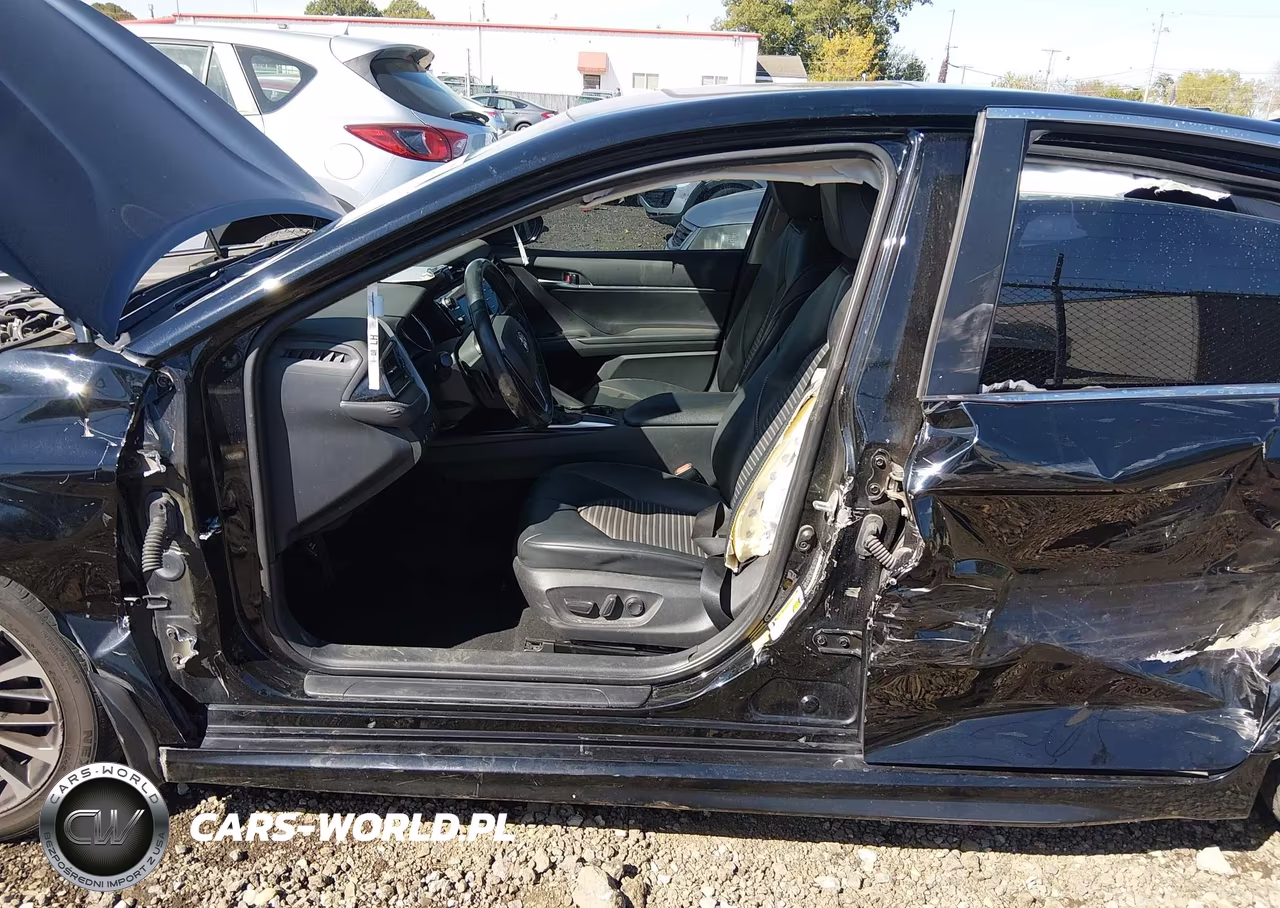 2020 Toyota Camry Se VIN:4T1M11AK4LU941965 - 18