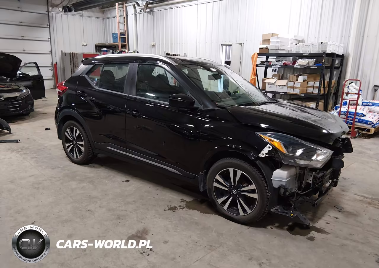 2020 Nissan Kicks Sr Xtronic Cvt