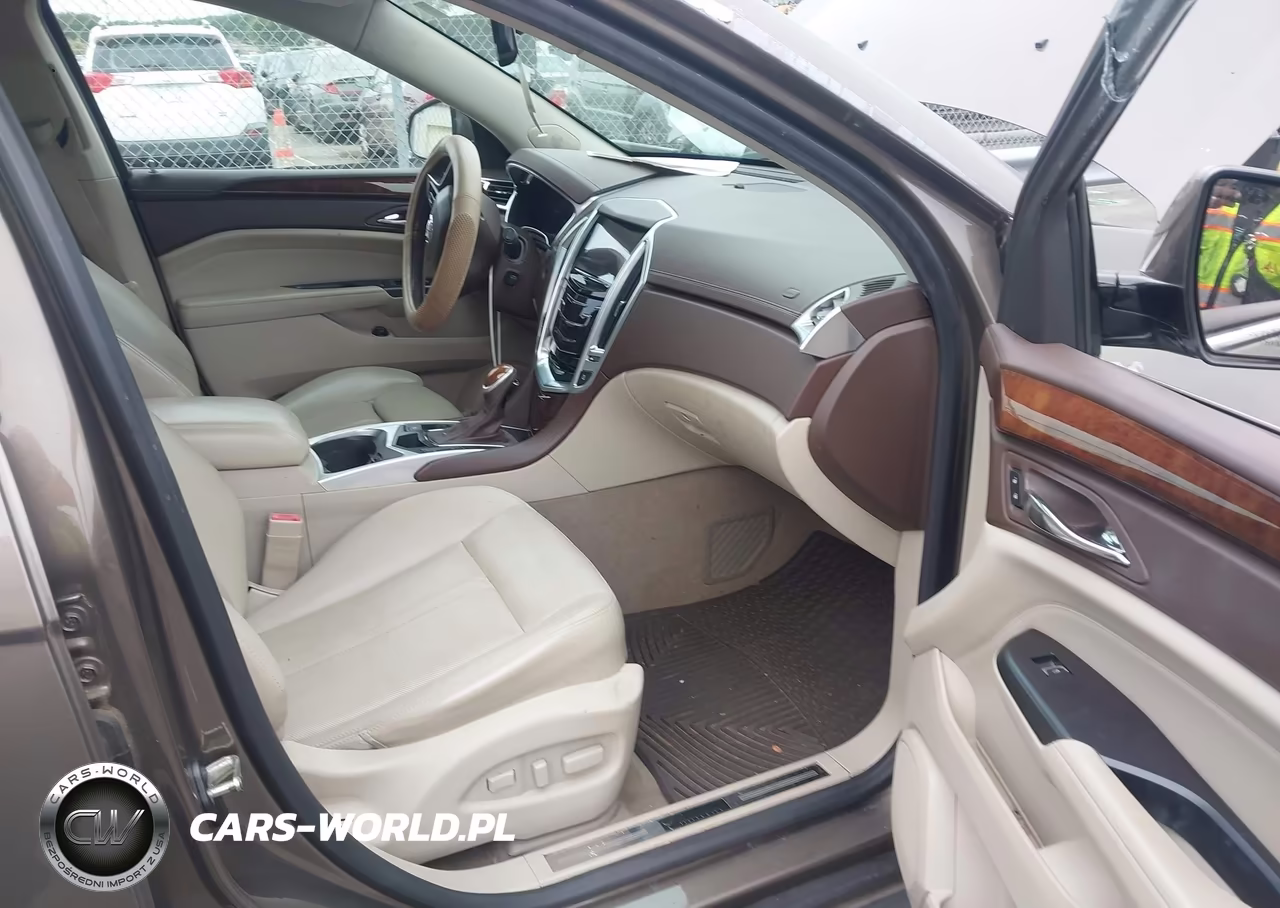 2014 Cadillac Srx Luxury Collection VIN:3GYFNBE36ES625717 - 5