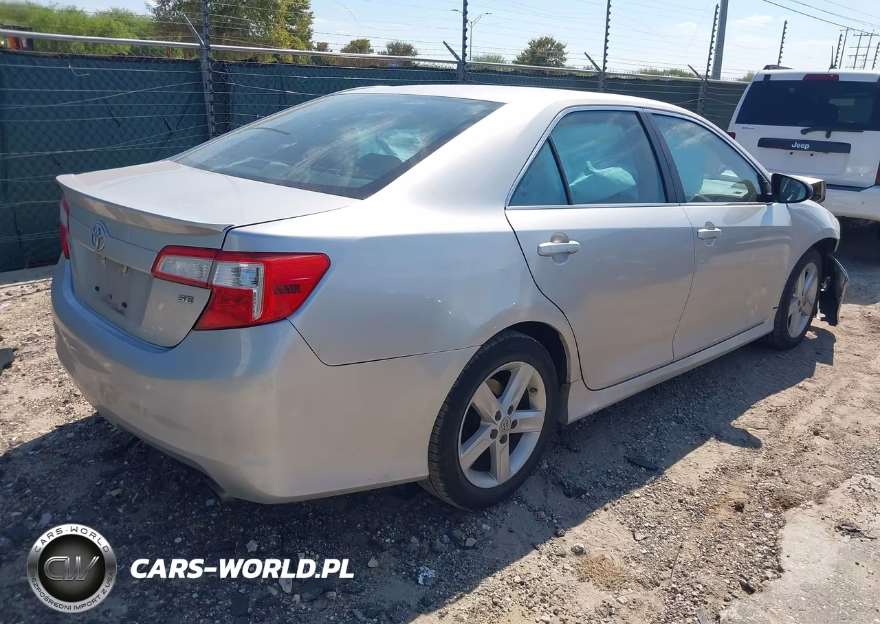 2012 Toyota Camry Se VIN:4T1BF1FK8CU065239 - 4