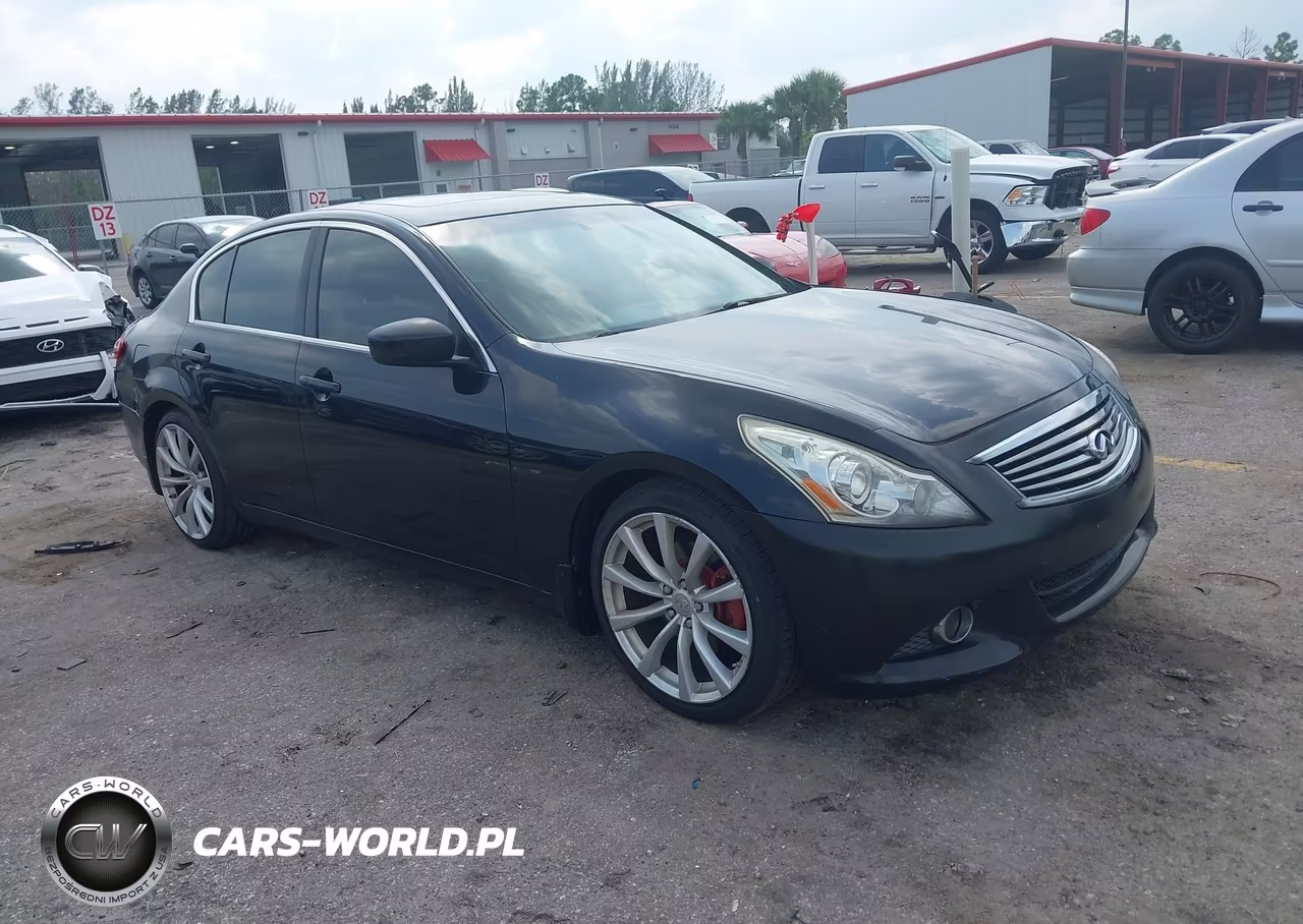 2013 Infiniti G37 Journey – zdjęcie 1 z 16