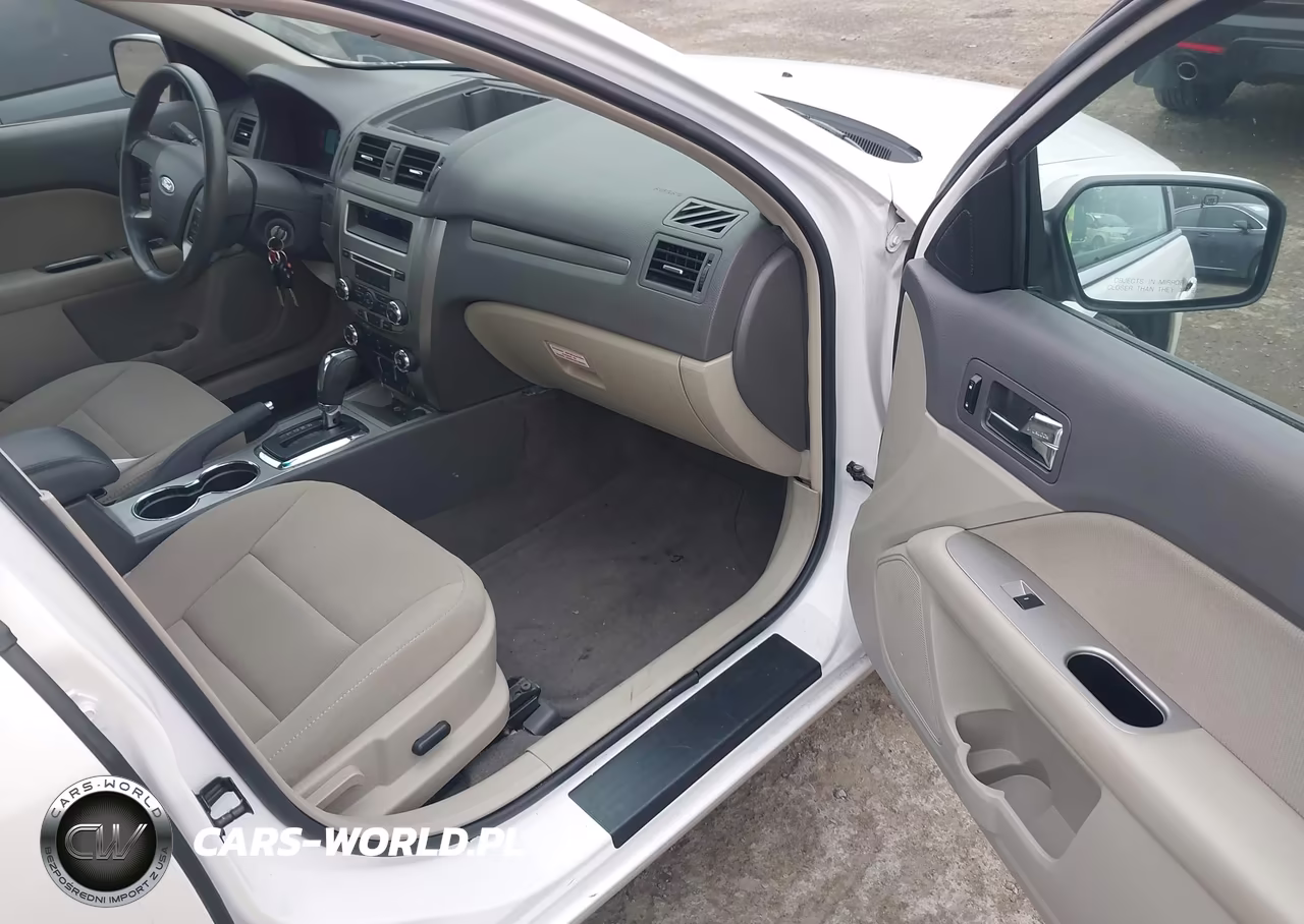 2010 Ford Fusion Hybrid VIN:3FADP0L32AR395180 - 5