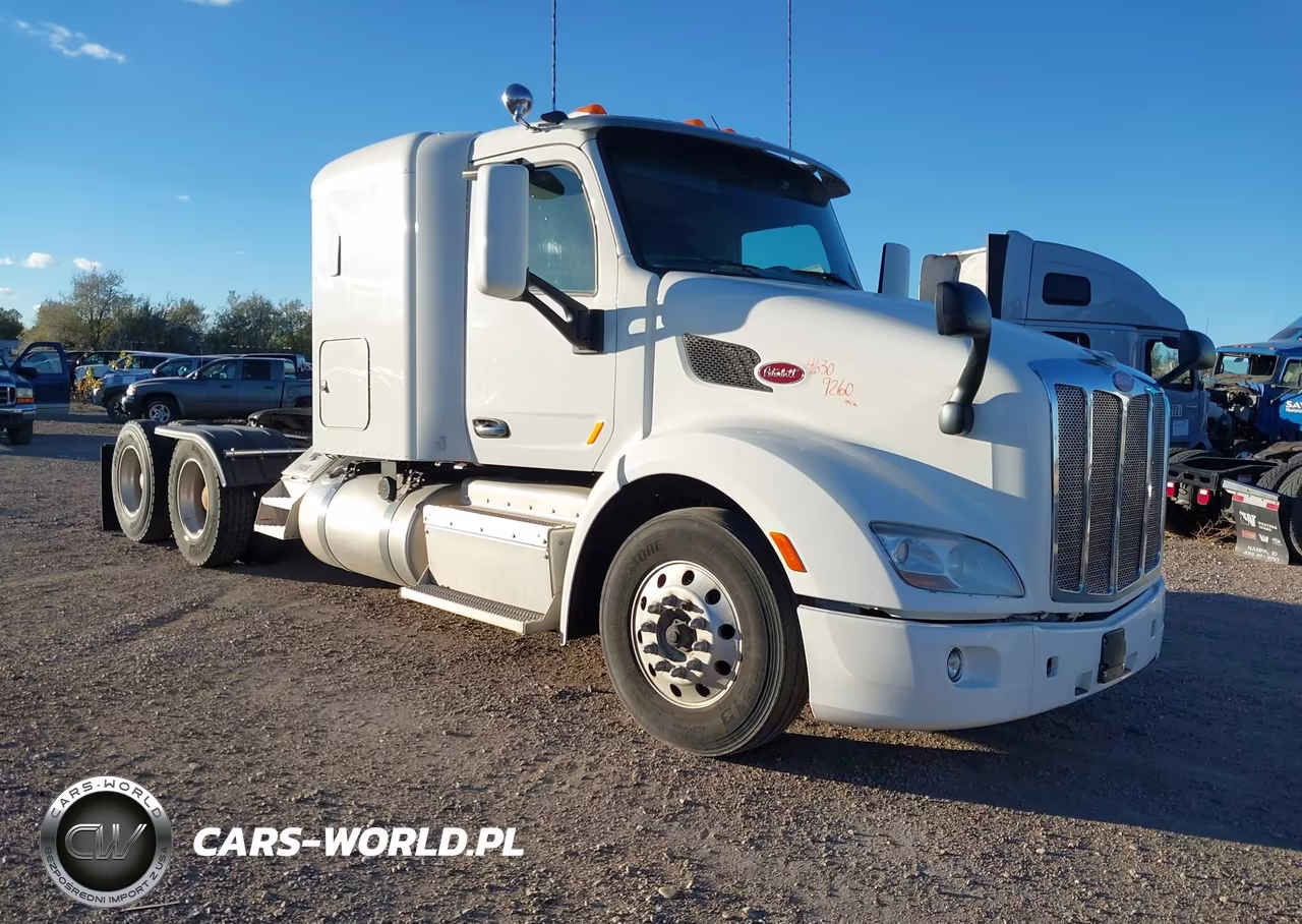 2017 Peterbilt 579