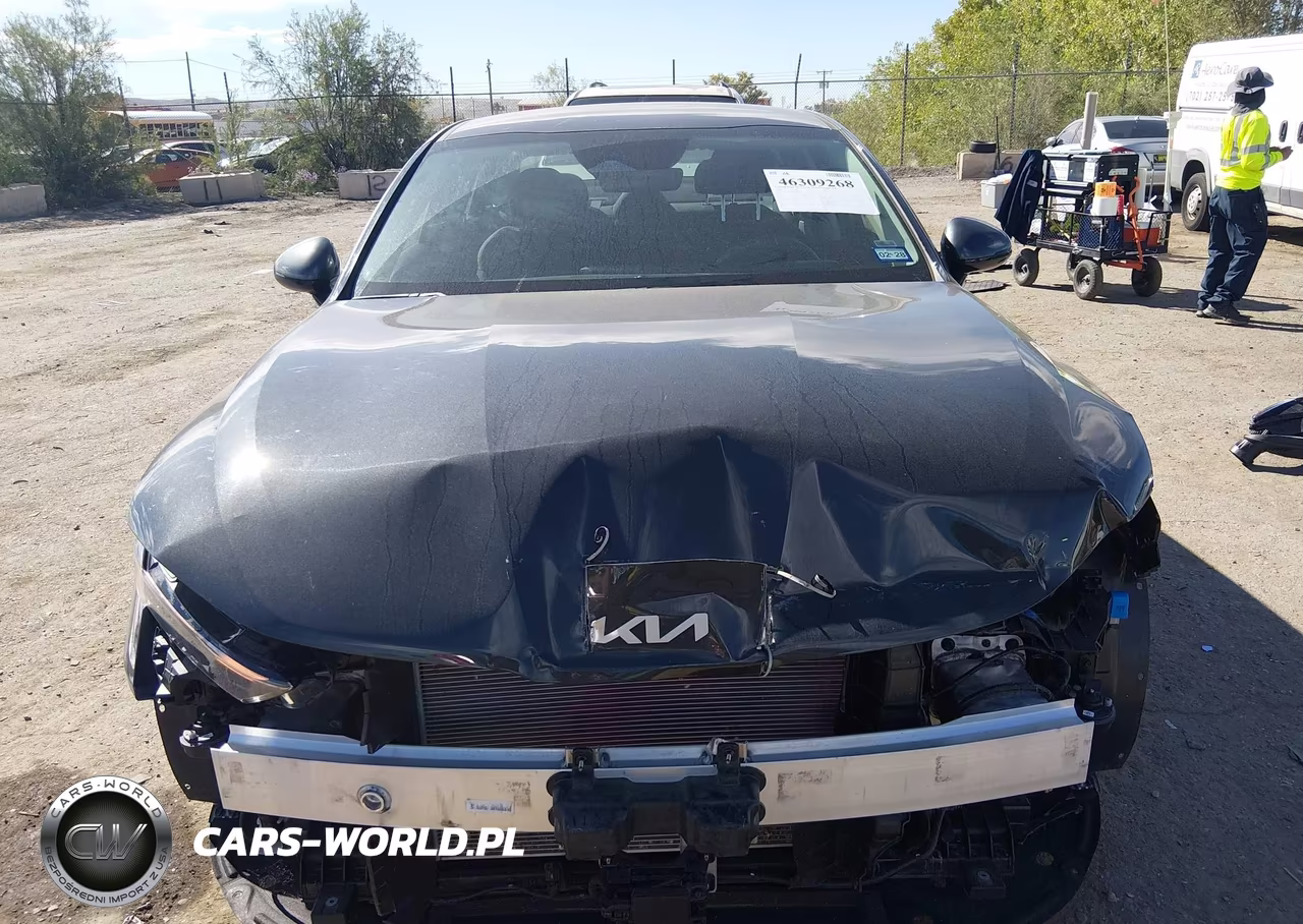 2026 Kia K5 Lxs Fwd VIN:KNAG24J78T5468459 - 13