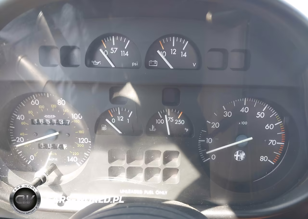 1988 Alfa Romeo Spider Graduate VIN:ZARBA5645J1062735 - 7