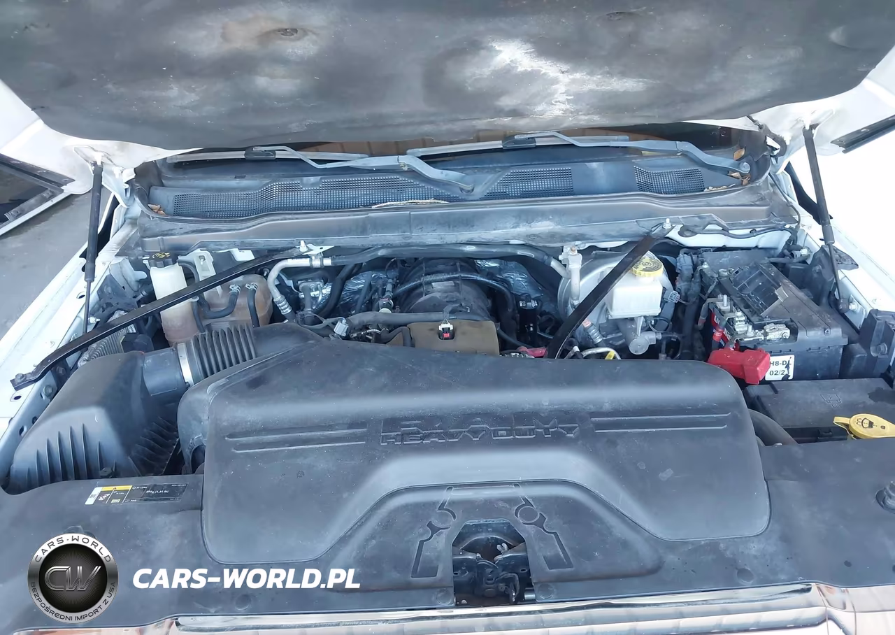 2020 Ram 3500 Tradesman 4X4 8' Box VIN:3C63R3GJ4LG128803 - 9