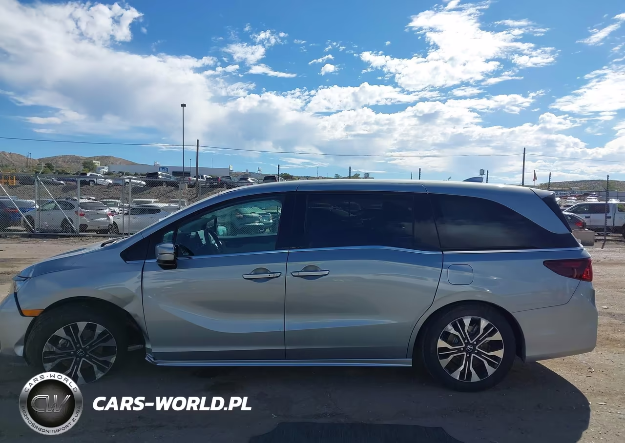 2026 Honda Odyssey Elite VIN:5FNRL6H99TB086466 - 14