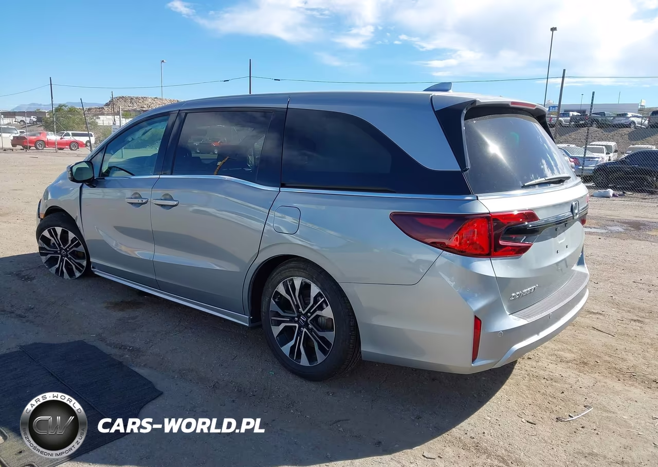 2026 Honda Odyssey Elite VIN:5FNRL6H99TB086466 - 3