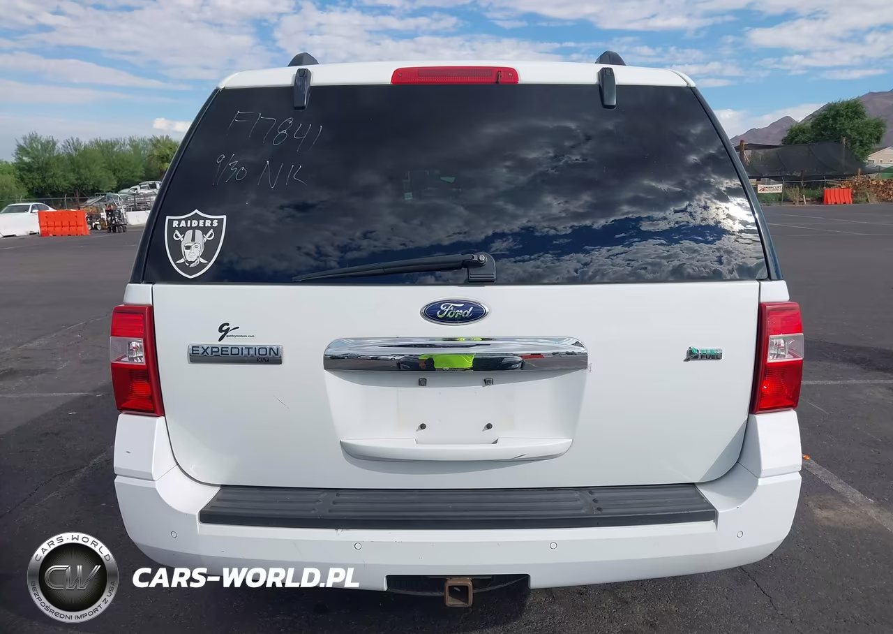 2013 Ford Expedition Xlt VIN:1FMJU1J53DEF17841 - 16
