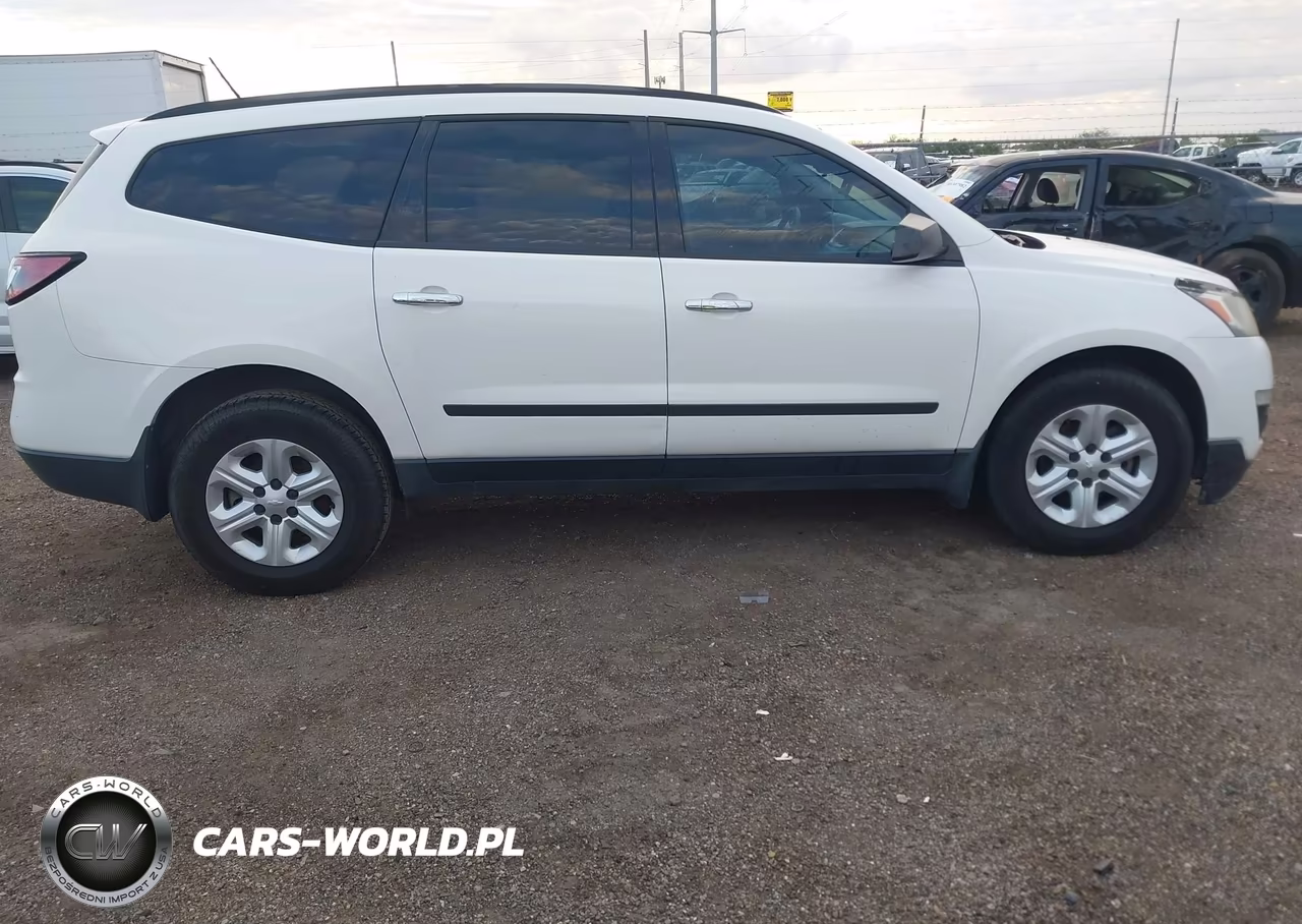 2013 Chevrolet Traverse Ls VIN:1GNKRFKD2DJ222872 - 13