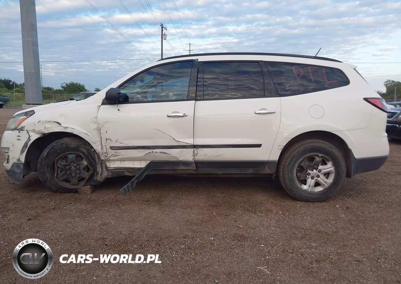 2013 Chevrolet Traverse Ls VIN:1GNKRFKD2DJ222872 - 14