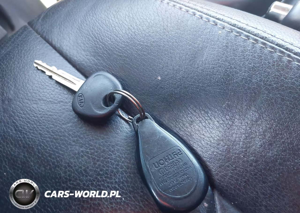 2010 Kia Soul + VIN:KNDJT2A20A7128531 - 11