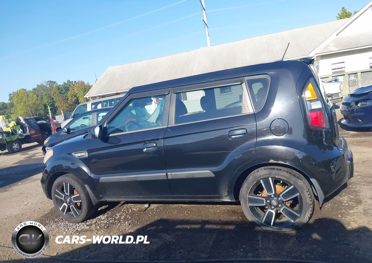 2010 Kia Soul + VIN:KNDJT2A20A7128531 - 14