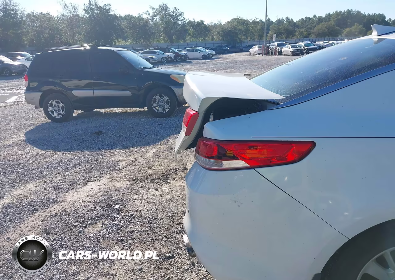 2016 Kia Optima Lx VIN:5XXGT4L33GG051374 - 6