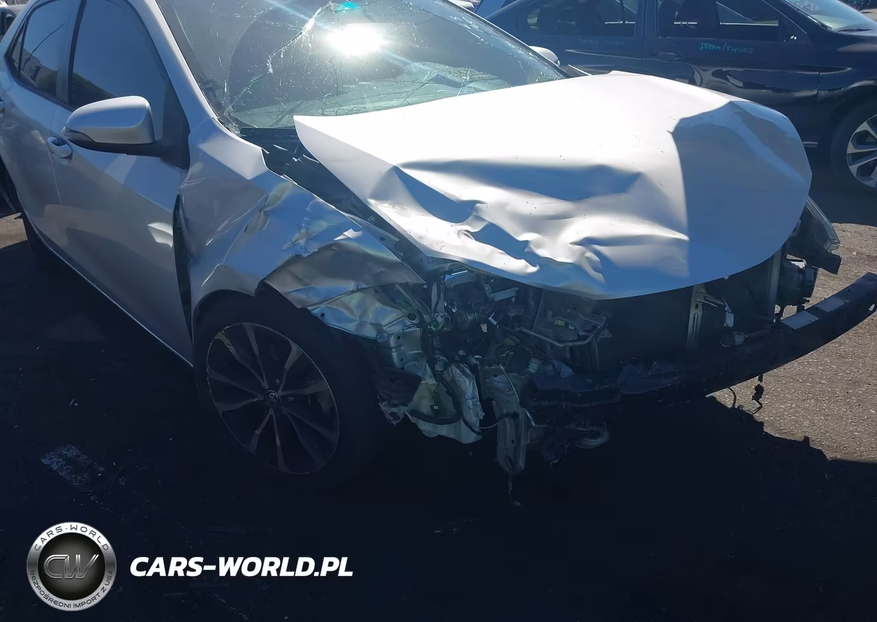 2017 Toyota Corolla Se VIN:5YFBURHE9HP655986 - 6