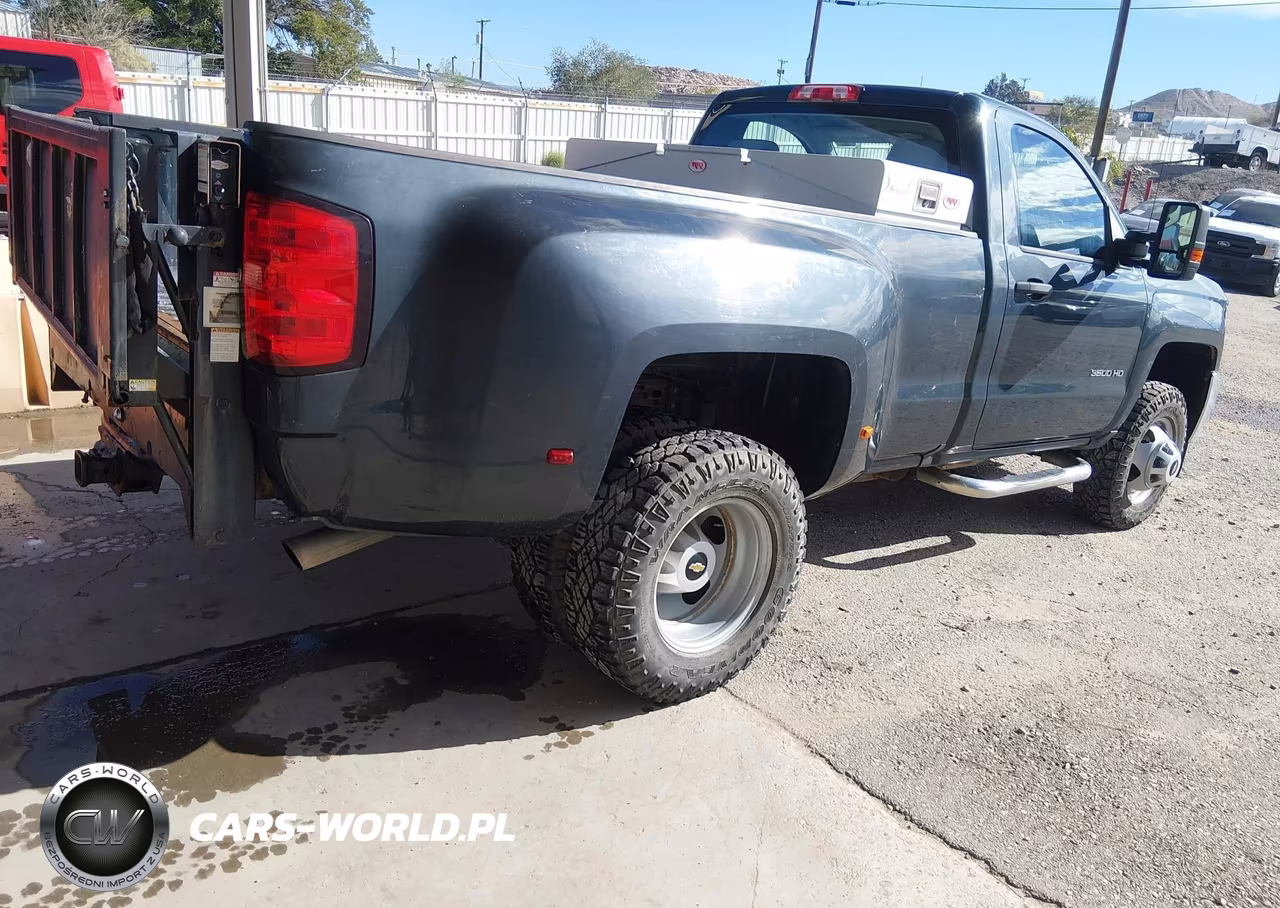 2017 Chevrolet Silverado 3500Hd Wt VIN:1GC3KYCG0HZ308422 - 4