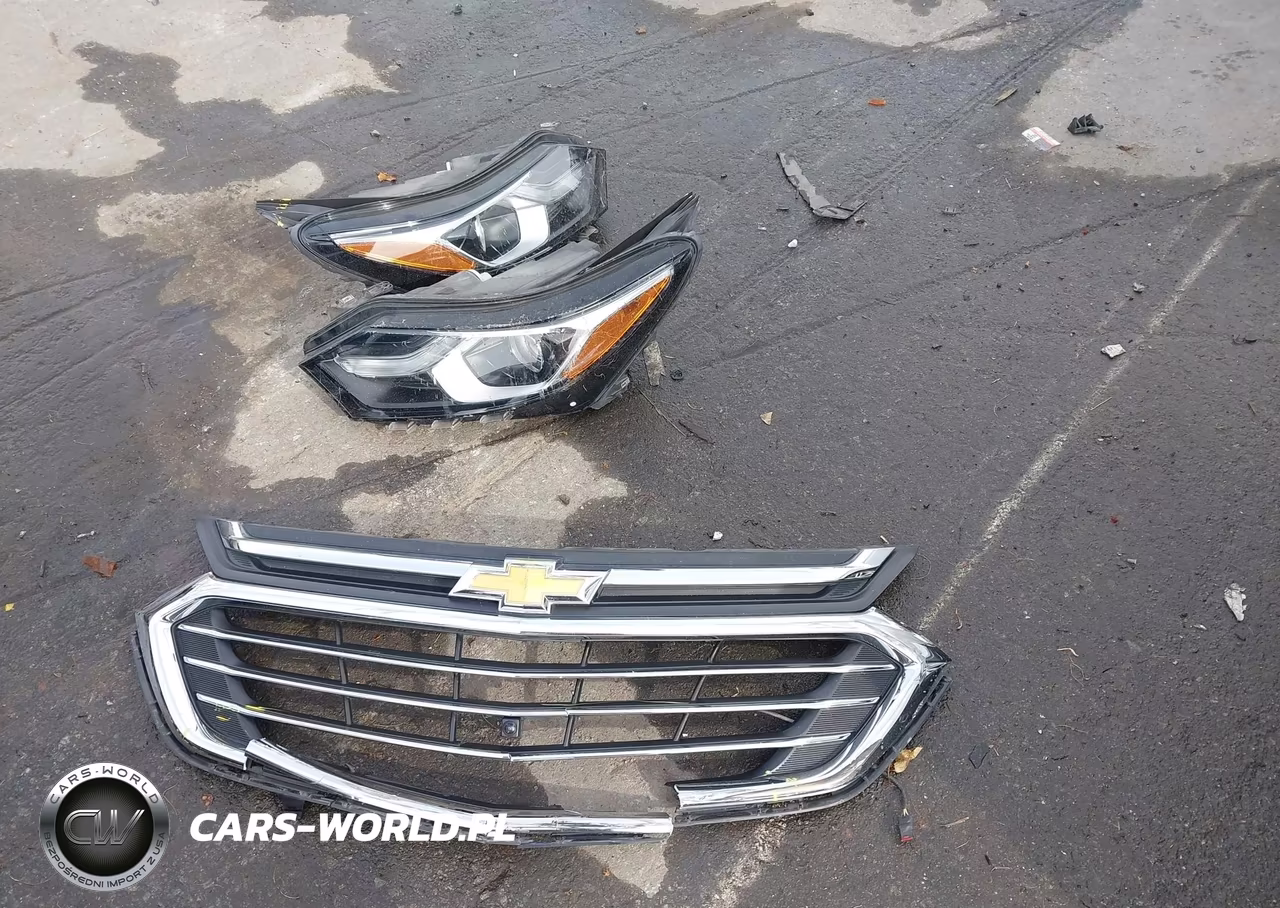 2018 Chevrolet Equinox Premier VIN:2GNAXMEVXJ6242368 - 12