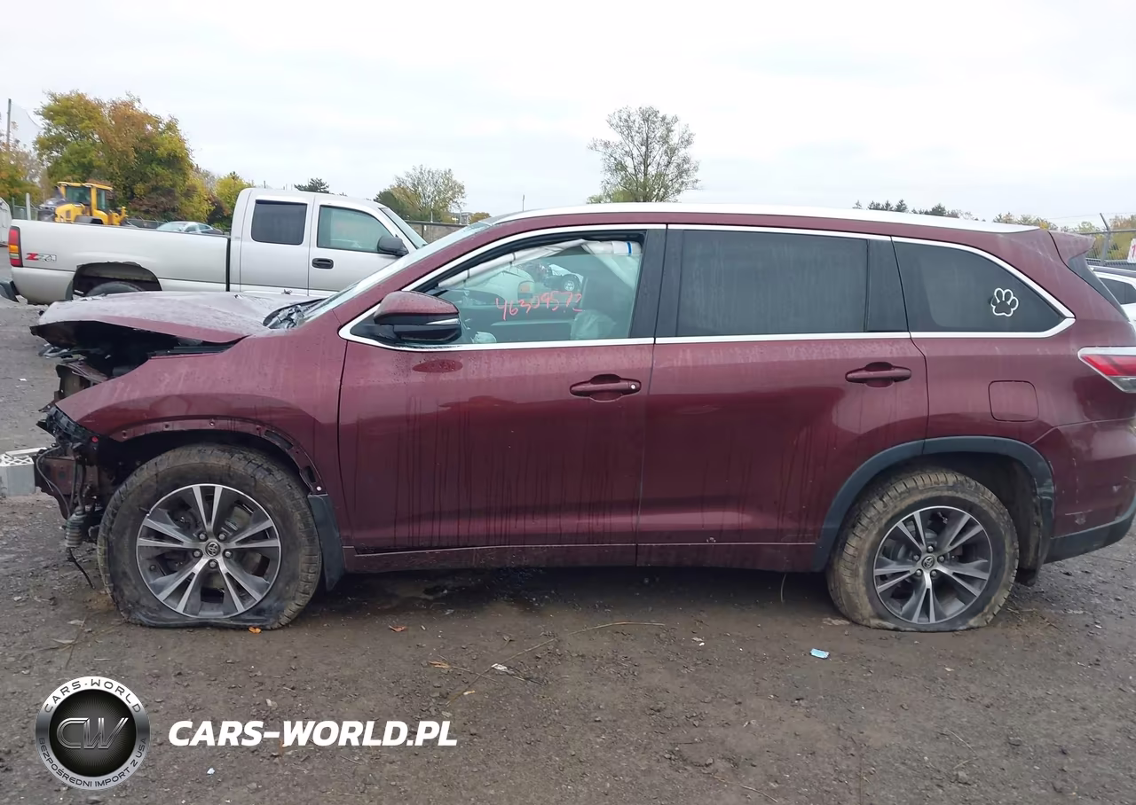 2016 Toyota Highlander Xle V6 VIN:5TDJKRFH0GS276220 - 13