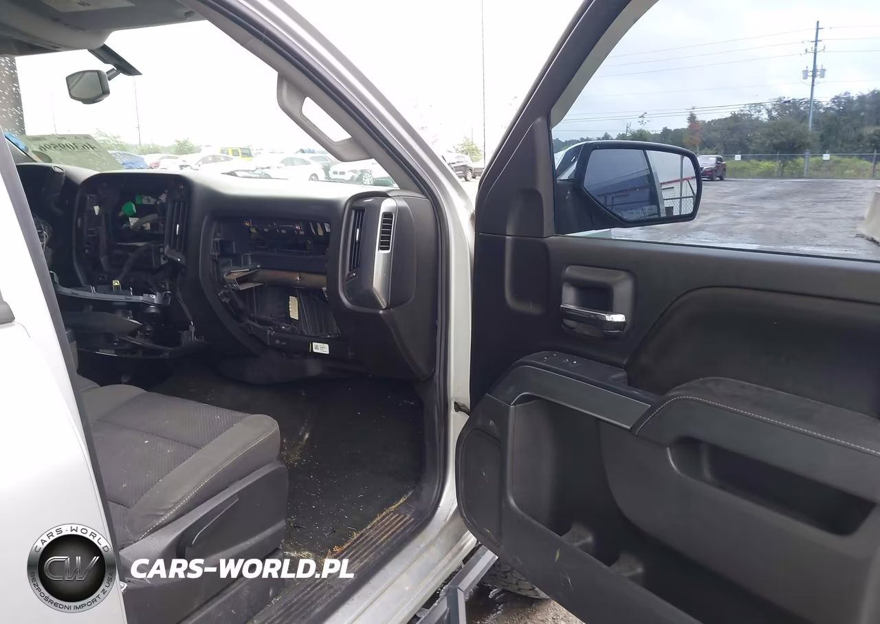 2014 Chevrolet Silverado 1500 1Lt VIN:3GCUKREC3EG501745 - 5