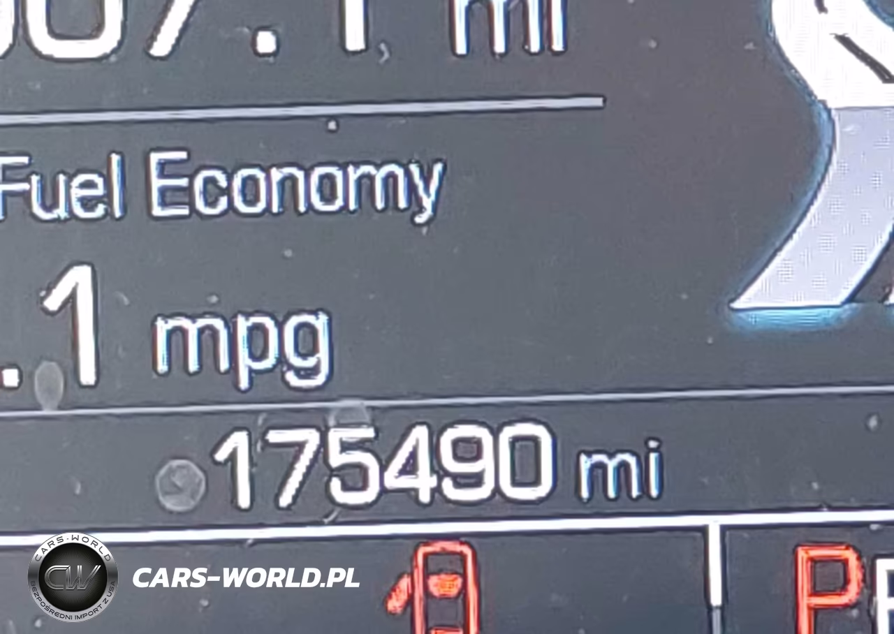 2017 Chevrolet Impala 1Lt VIN:2G1105S30H9130525 - 15