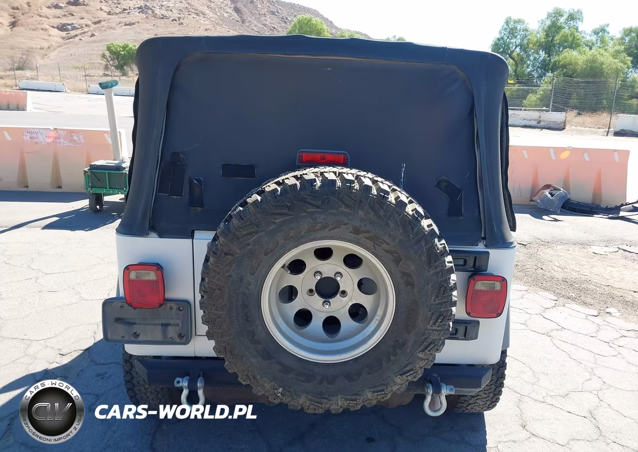 2005 Jeep Wrangler X VIN:1J4FA39S25P376561 - 16