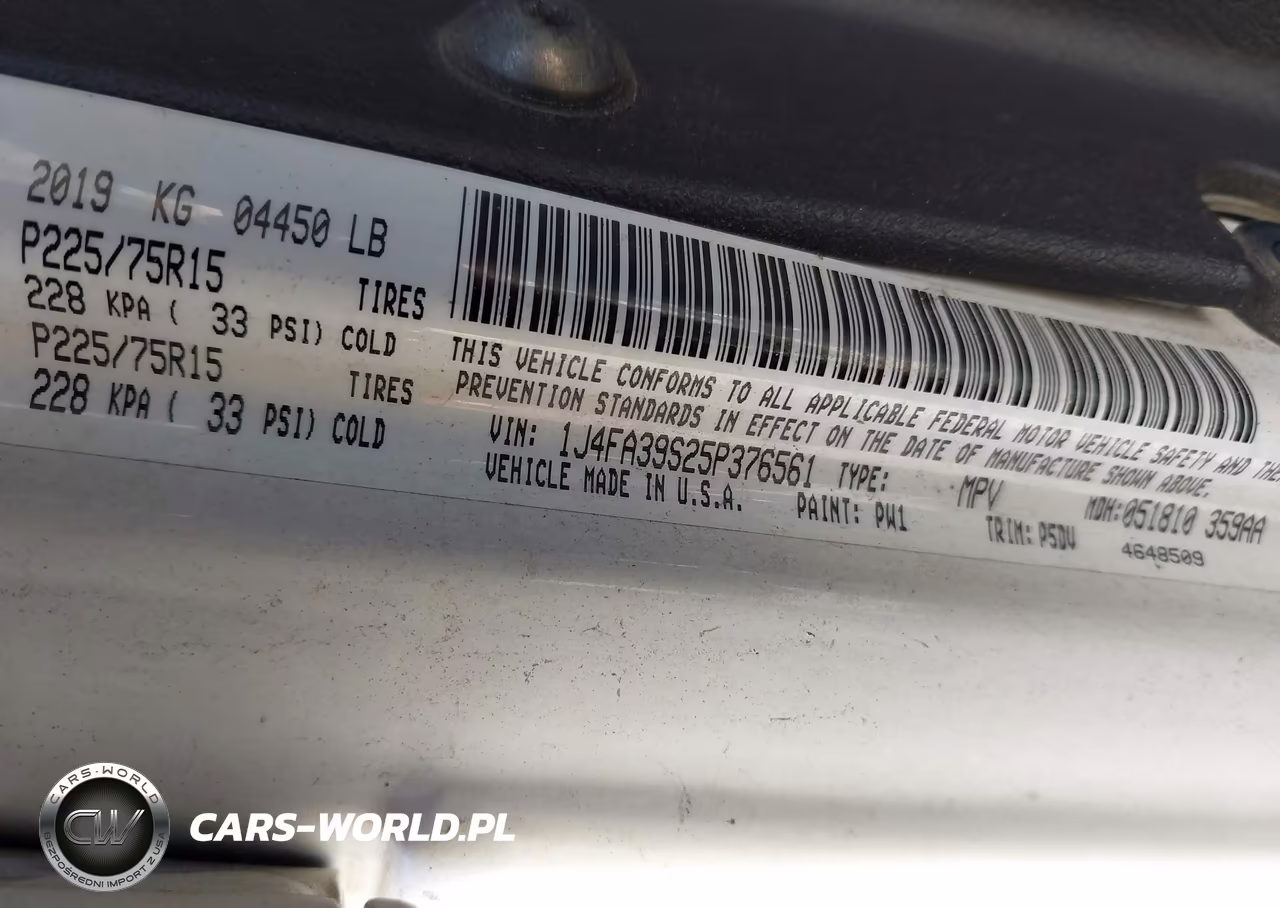 2005 Jeep Wrangler X VIN:1J4FA39S25P376561 - 9