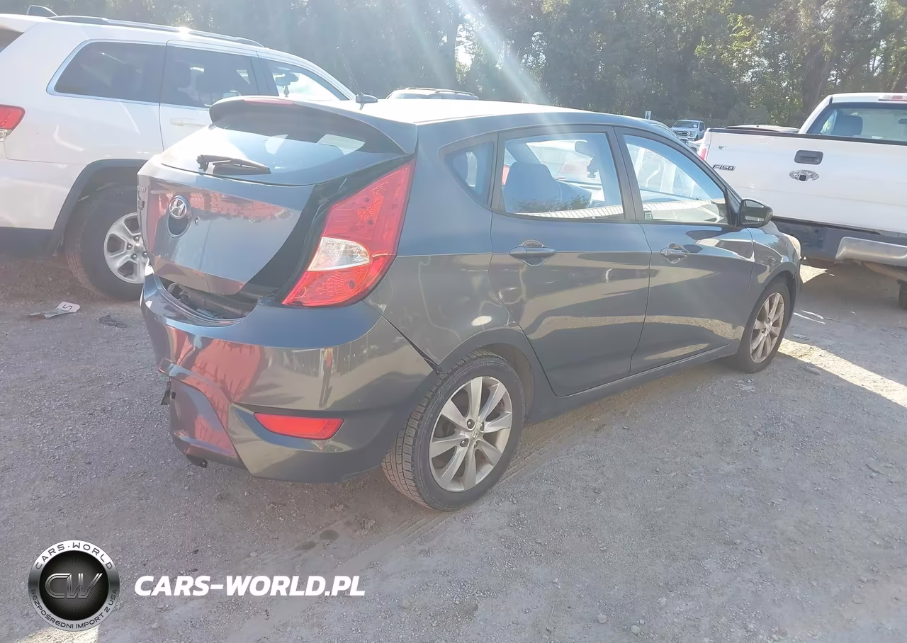 2012 Hyundai Accent Se VIN:KMHCU5AE5CU003428 - 4