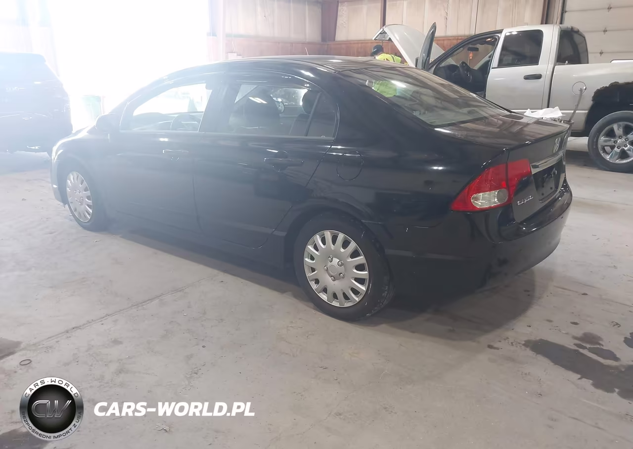 2010 Honda Civic Lx VIN:2HGFA1F5XAH324703 - 3