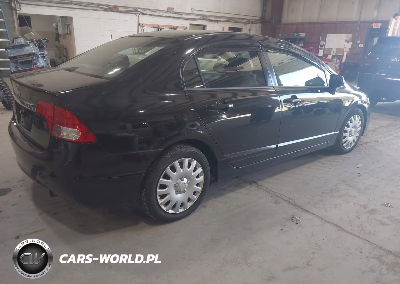 2010 Honda Civic Lx VIN:2HGFA1F5XAH324703 - 4