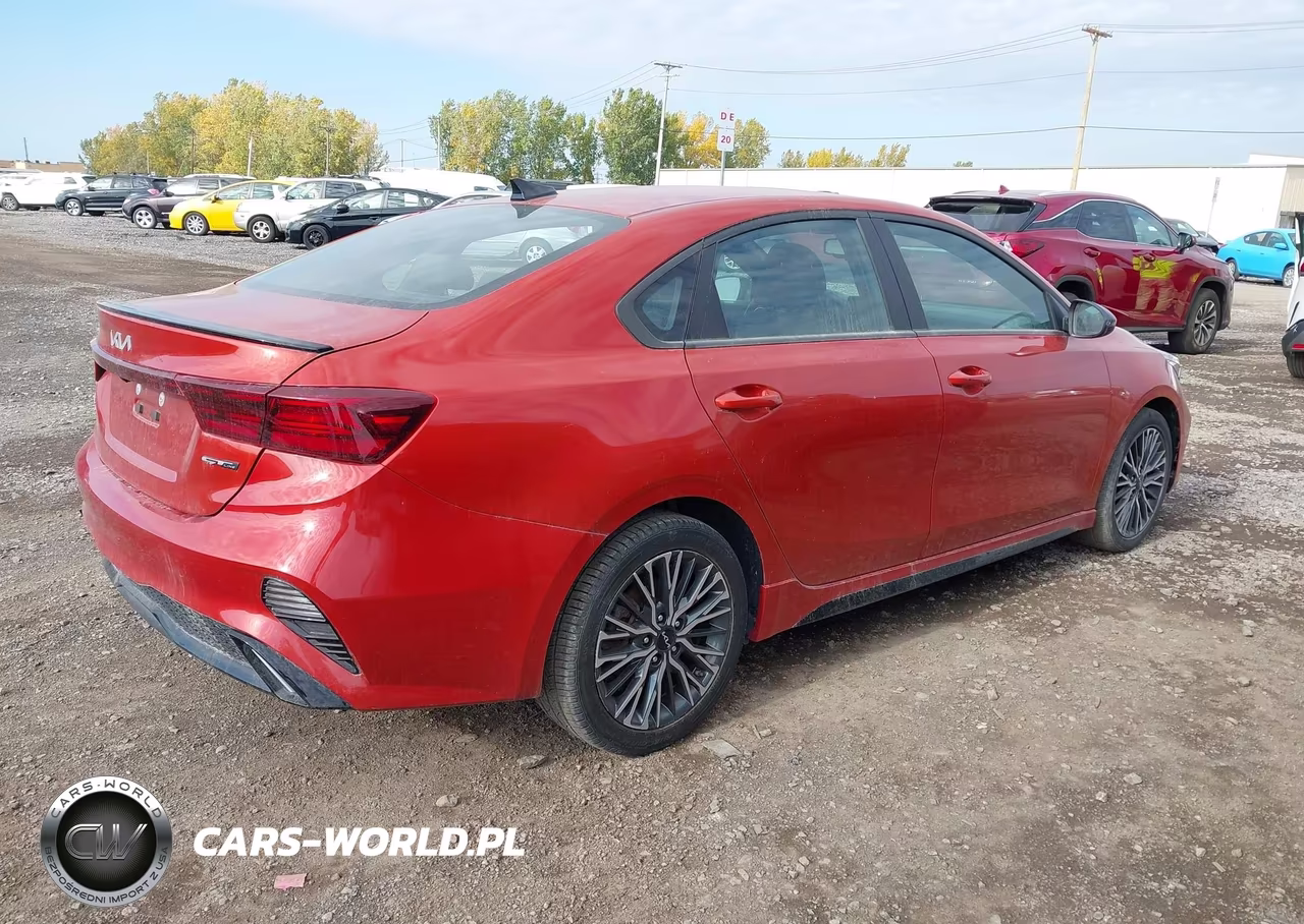 2023 Kia Forte Gt-Line VIN:3KPF54AD5PE639755 - 4
