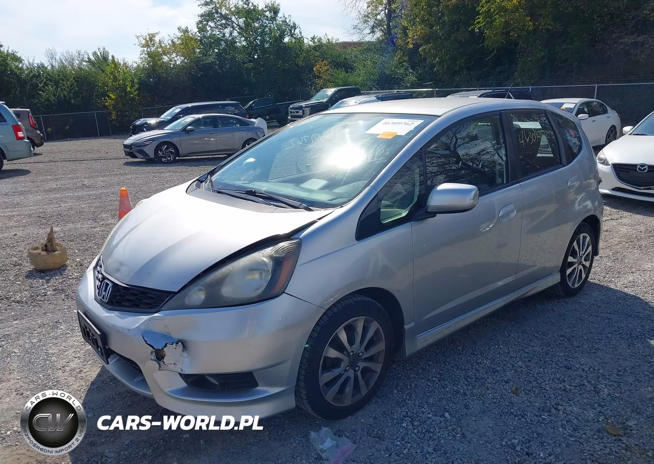 2013 Honda Fit Sport VIN:JHMGE8G56DC009661 - 2