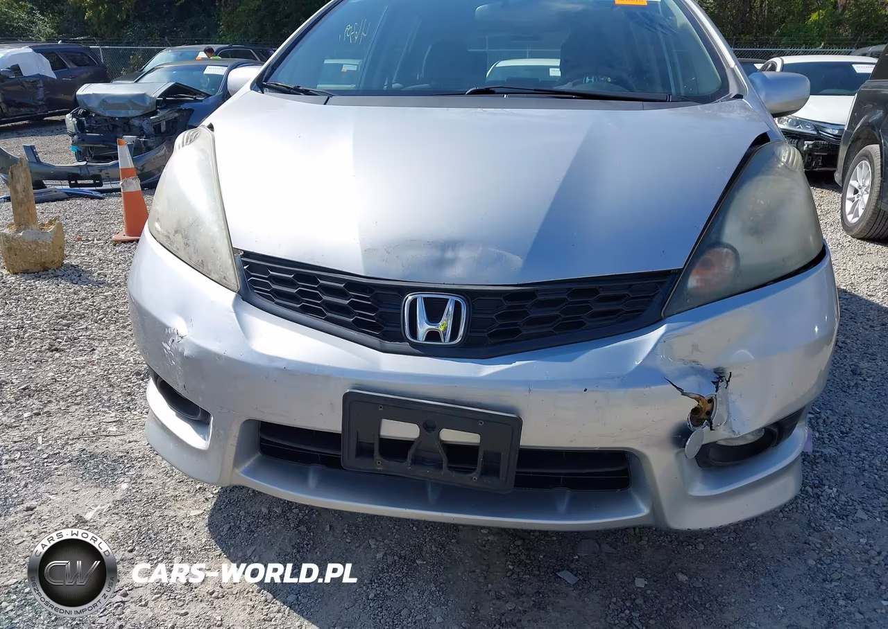 2013 Honda Fit Sport VIN:JHMGE8G56DC009661 - 6
