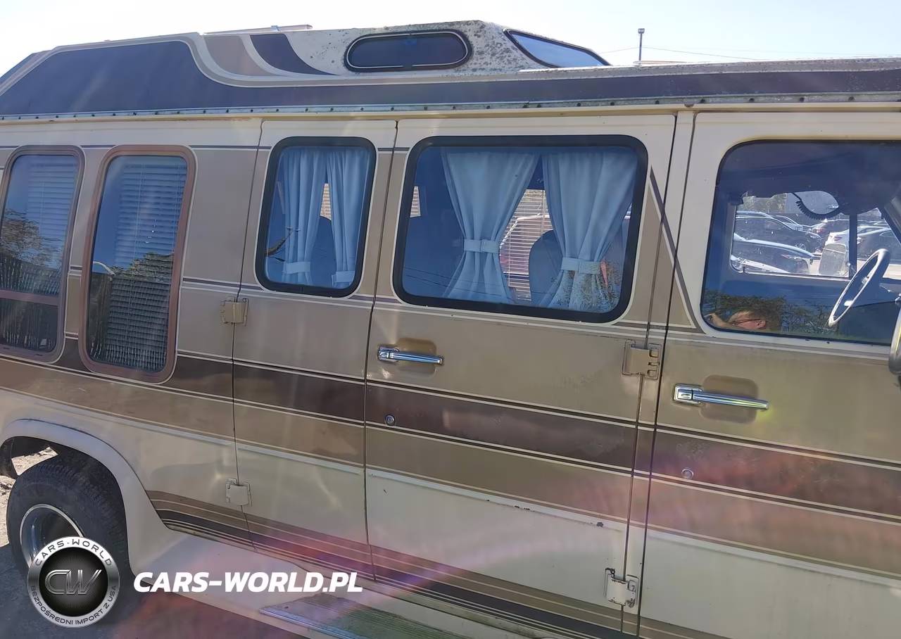 1986 Chevrolet Van G20 VIN:2GCEG25HXG4119652 - 13