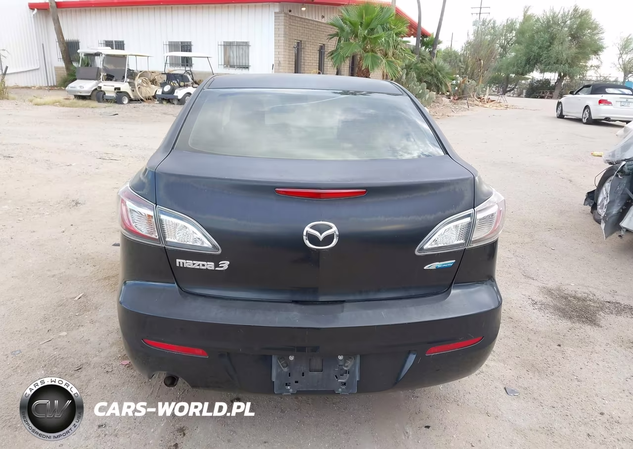 2013 Mazda Mazda3 I Sport VIN:JM1BL1UP6D1783919 - 16