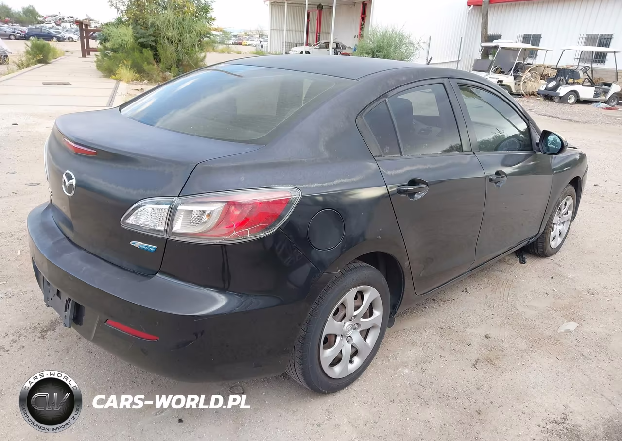 2013 Mazda Mazda3 I Sport VIN:JM1BL1UP6D1783919 - 4
