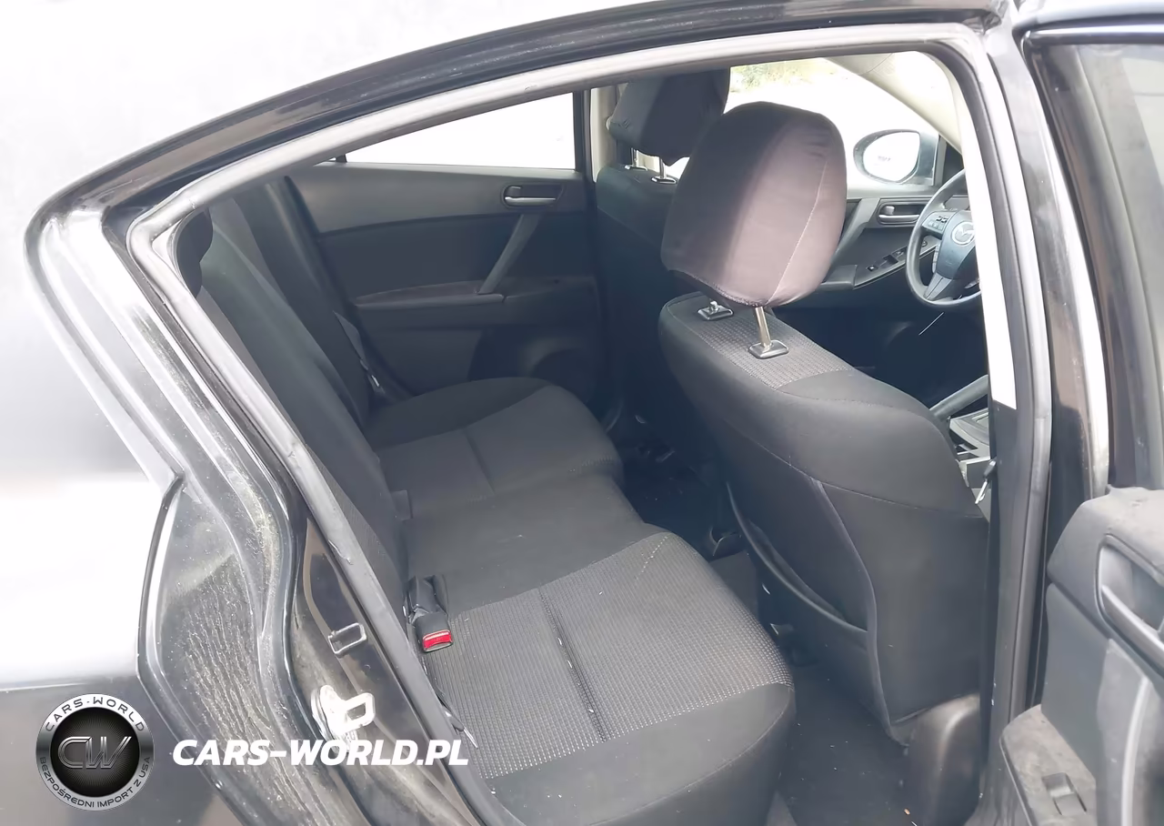 2013 Mazda Mazda3 I Sport VIN:JM1BL1UP6D1783919 - 8