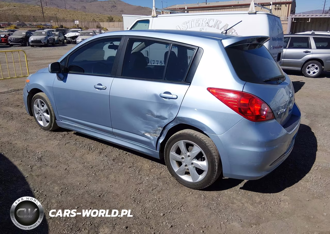 2011 Nissan Versa 1.8Sl VIN:3N1BC1CP3BL369815 - 3