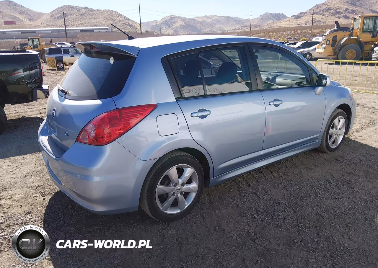 2011 Nissan Versa 1.8Sl VIN:3N1BC1CP3BL369815 - 4