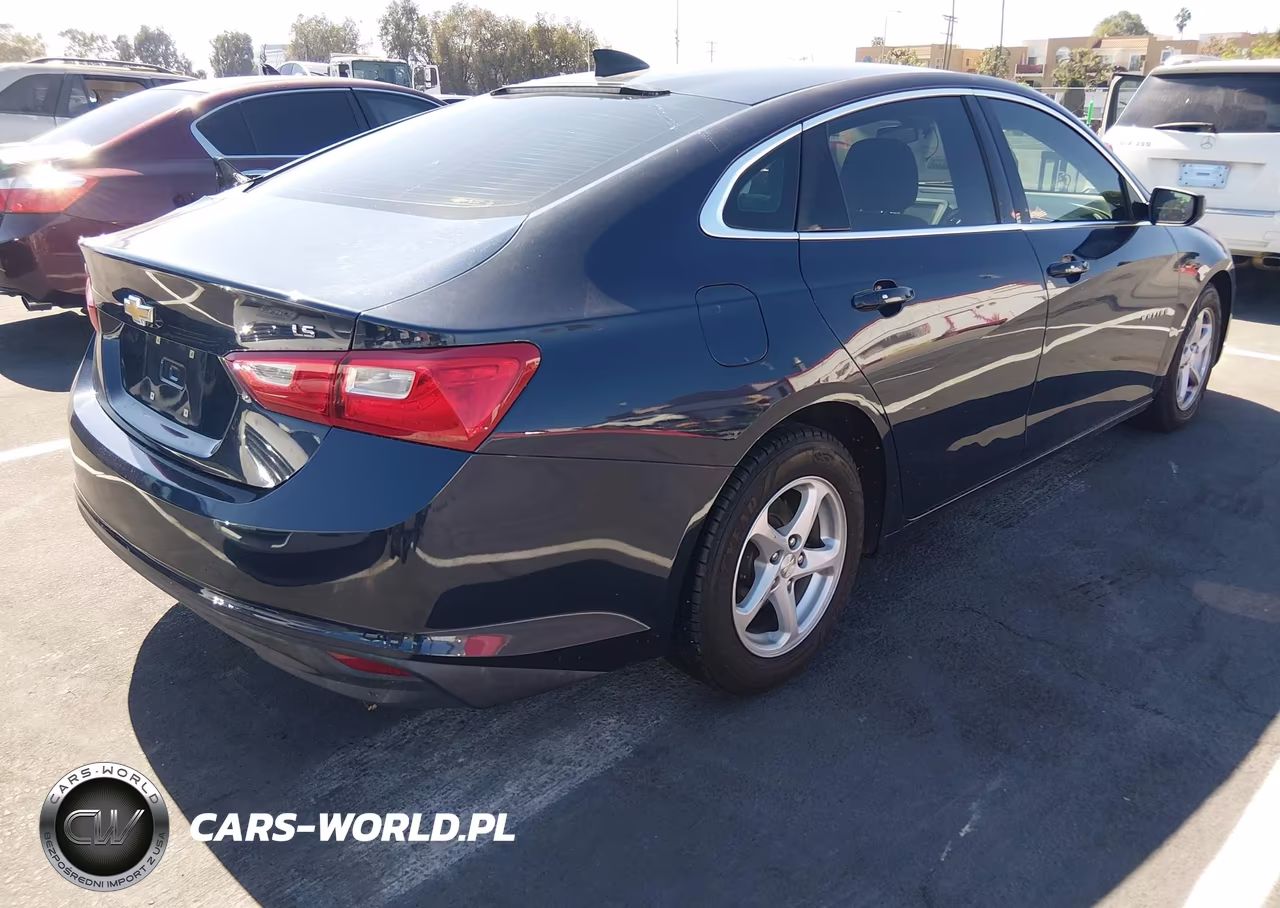 2016 Chevrolet Malibu Ls VIN:1G1ZB5ST6GF185497 - 4