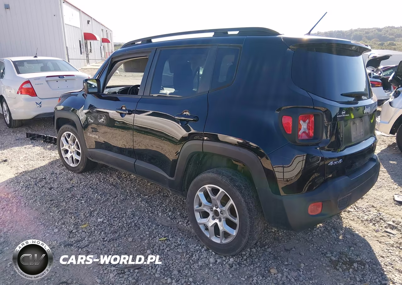 2016 Jeep Renegade Latitude VIN:ZACCJBBTXGPD15339 - 3