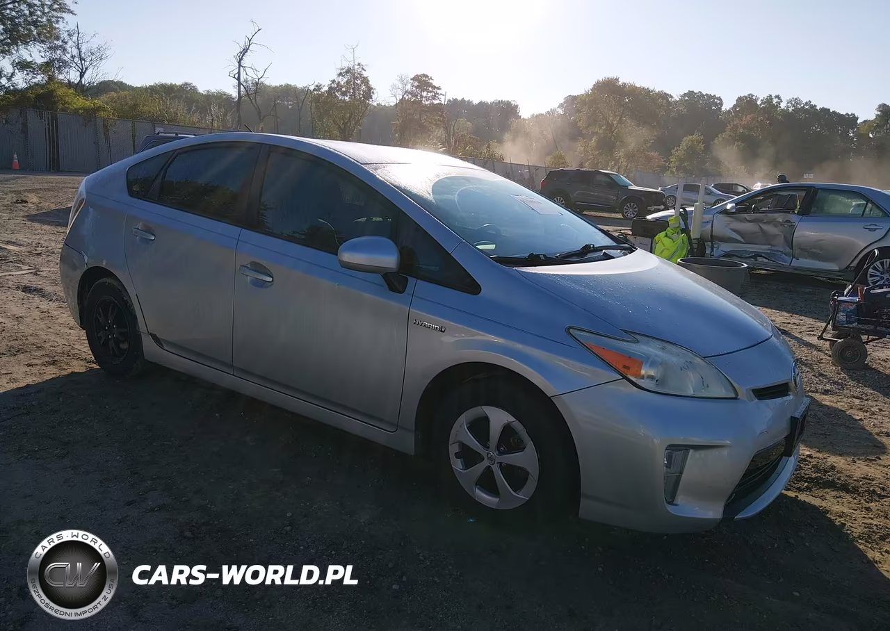 2013 Toyota Prius Two