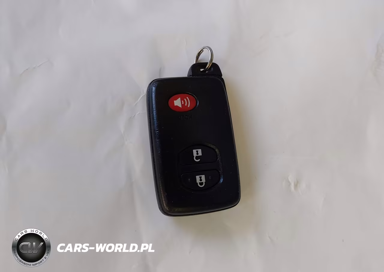 2013 Toyota Prius Two VIN:JTDKN3DUXD0348659 - 11