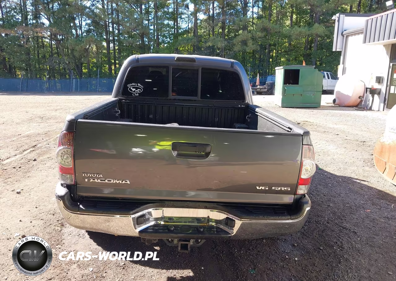 2013 Toyota Tacoma Base V6 VIN:3TMLU4EN2DM133133 - 17