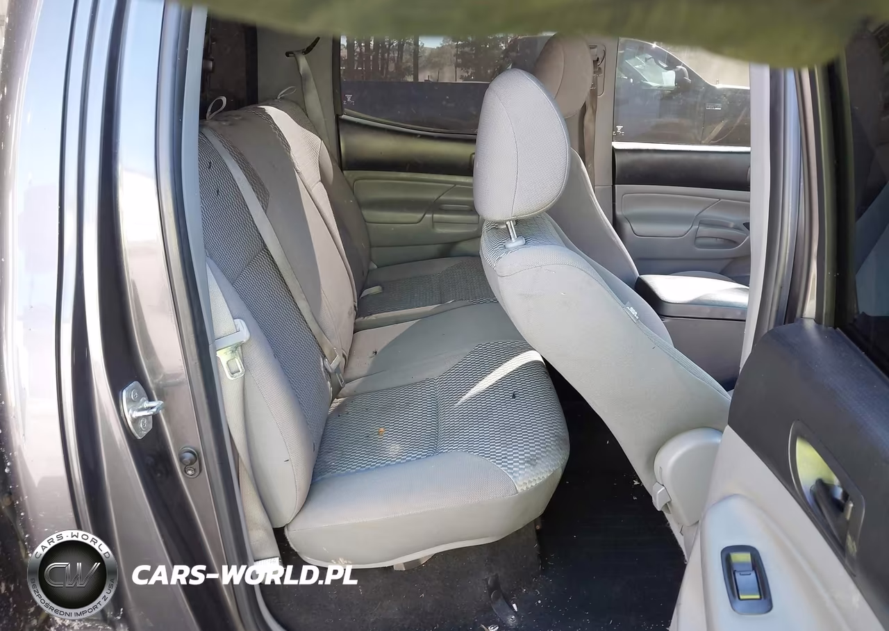 2013 Toyota Tacoma Base V6 VIN:3TMLU4EN2DM133133 - 8