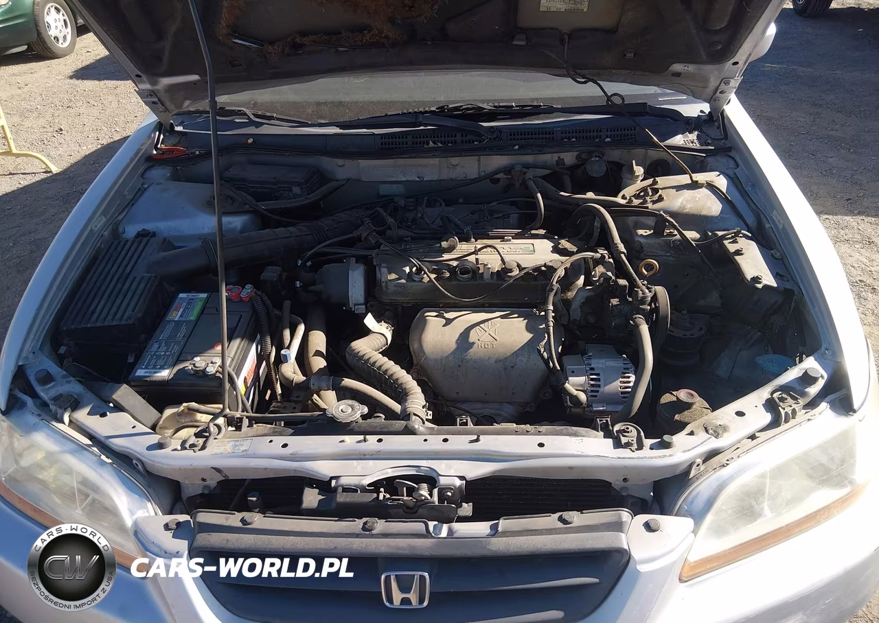2000 Honda Accord 2.3 Ex VIN:1HGCG3168YA024843 - 10