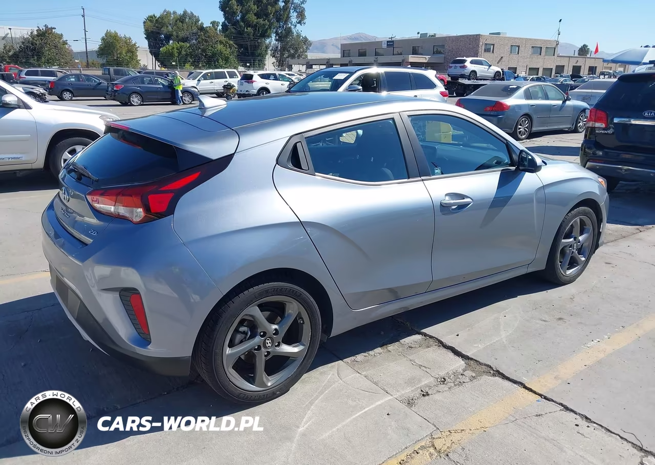 2019 Hyundai Veloster 2.0 VIN:KMHTG6AF5KU019908 - 4