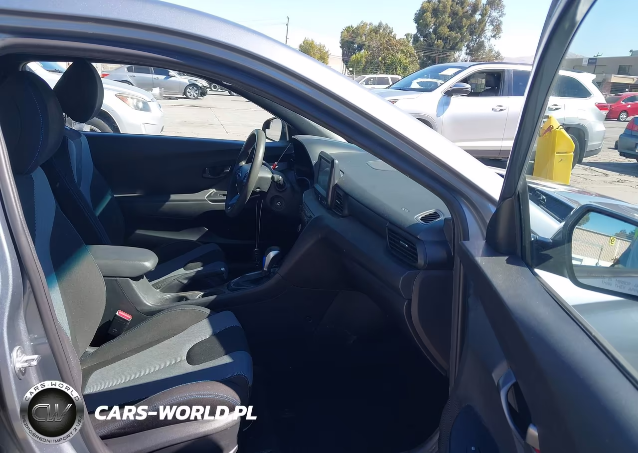 2019 Hyundai Veloster 2.0 VIN:KMHTG6AF5KU019908 - 5