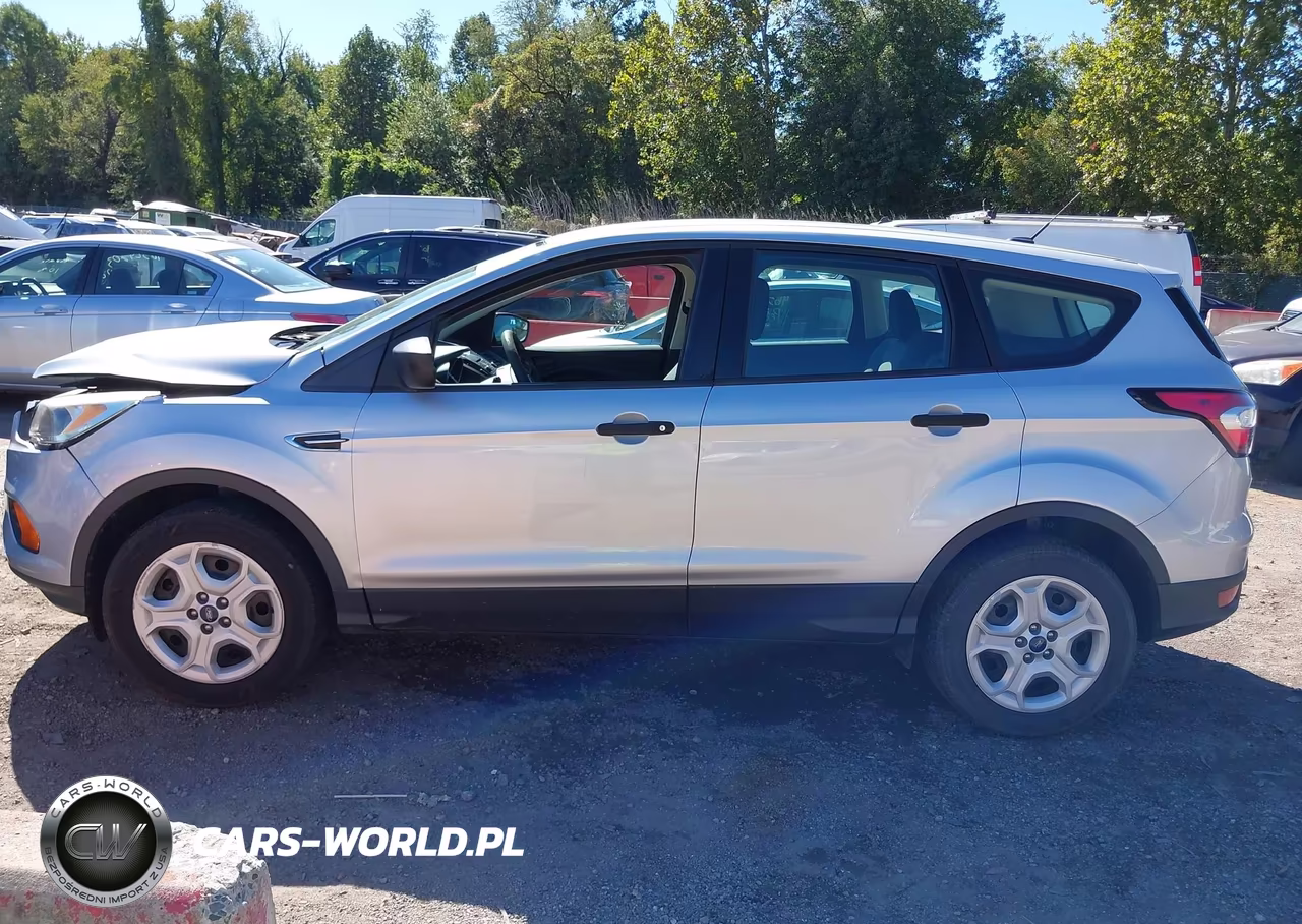 2017 Ford Escape S VIN:1FMCU0F73HUE86907 - 14