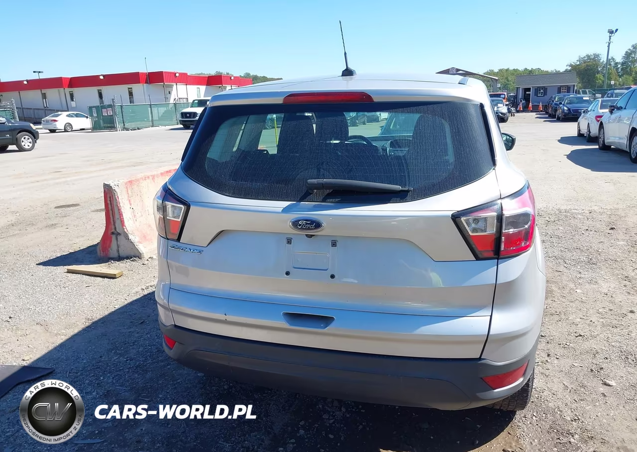 2017 Ford Escape S VIN:1FMCU0F73HUE86907 - 16